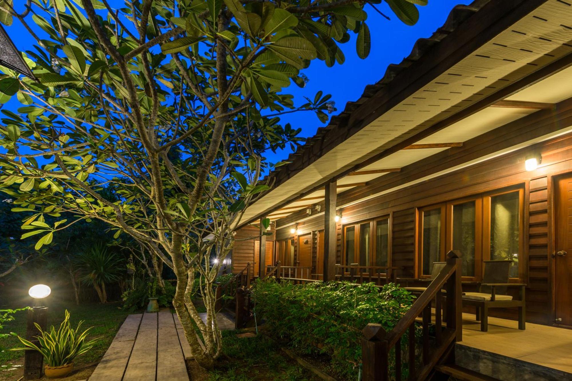 קו לנטה Lanta Thip House By Swiss-Belhotel - Sha Plus מראה חיצוני תמונה