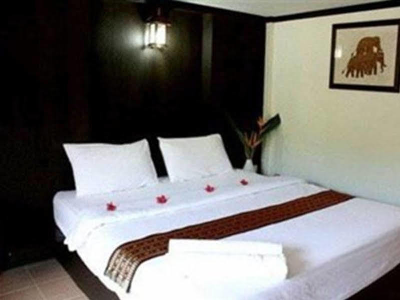 קו לנטה Lanta Thip House By Swiss-Belhotel - Sha Plus מראה חיצוני תמונה